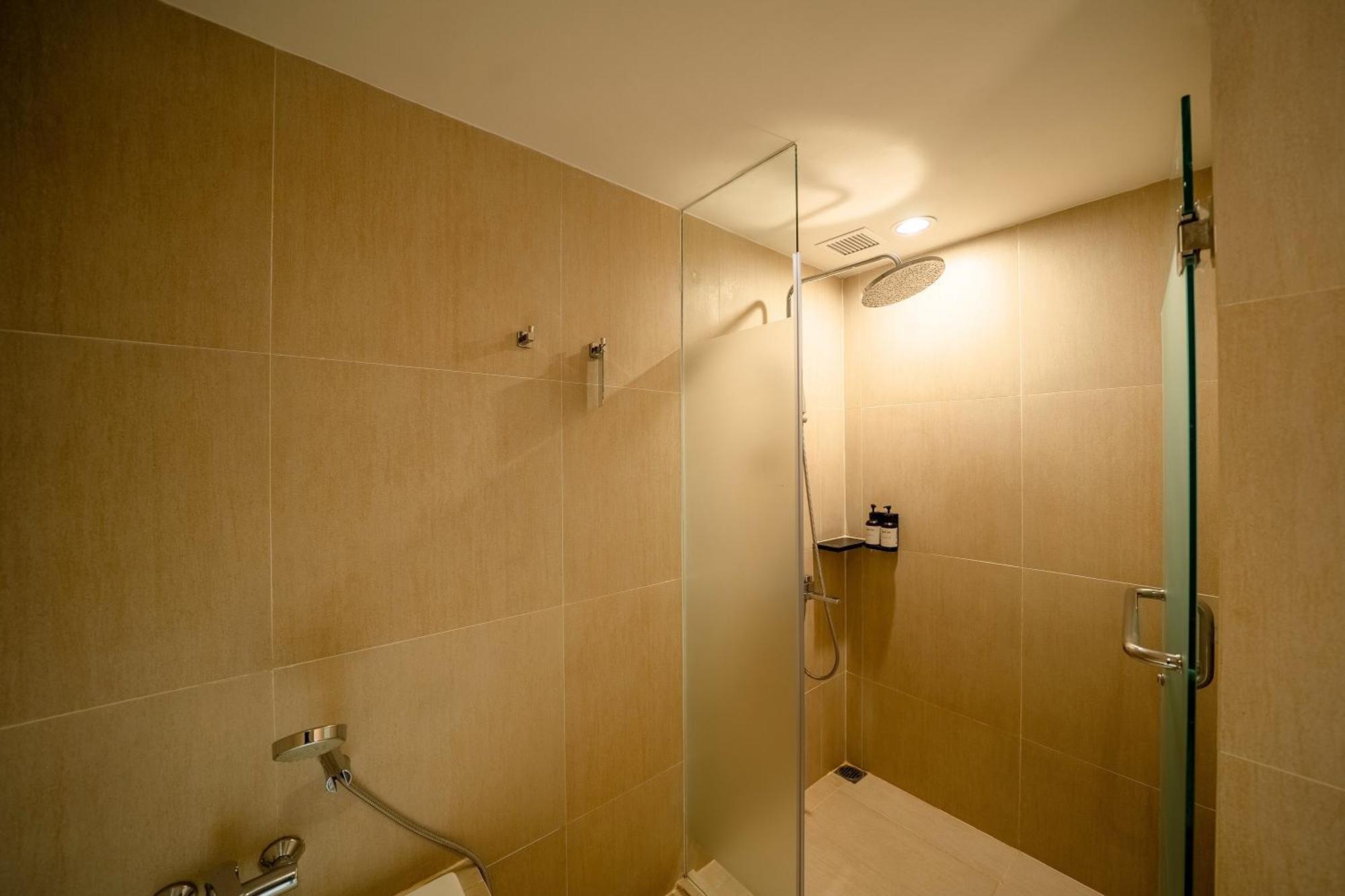 Junior Suite,1742823119:JPEG